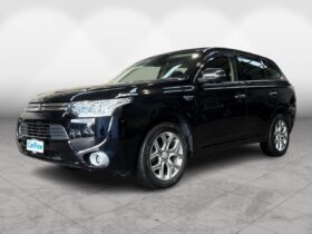 Mitsubishi OUTLANDER PHEV G Navi Package 2013