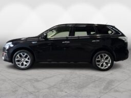 
										Mitsubishi OUTLANDER PHEV G Navi Package 2013 full									