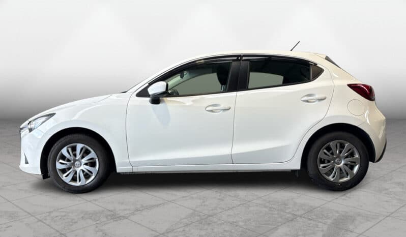 Mazda DEMIO 15C 2018 full