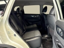 
										Nissan X-TRAIL  2015 full									