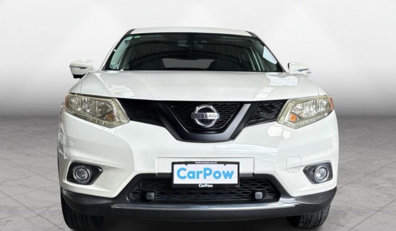 
								Nissan X-TRAIL  2015 full									