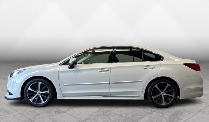 
								Subaru LEGACY B4 2015 full									