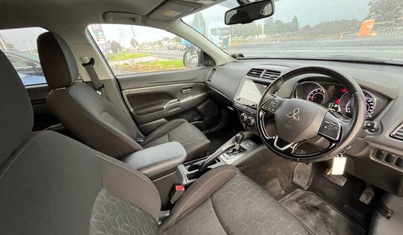 
								Mitsubishi Asx LS 2.0P/CVT 2021 full									