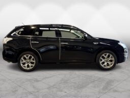 
										Mitsubishi OUTLANDER PHEV G Premium Package 2014 full									