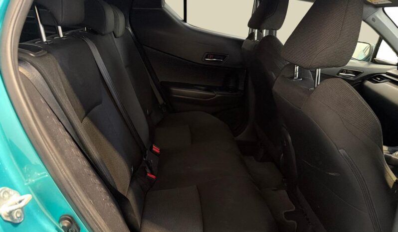 
								Toyota C-HR 1.2PT/CVT 2018 full									