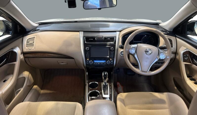 
								Nissan TEANA XL 2015 full									