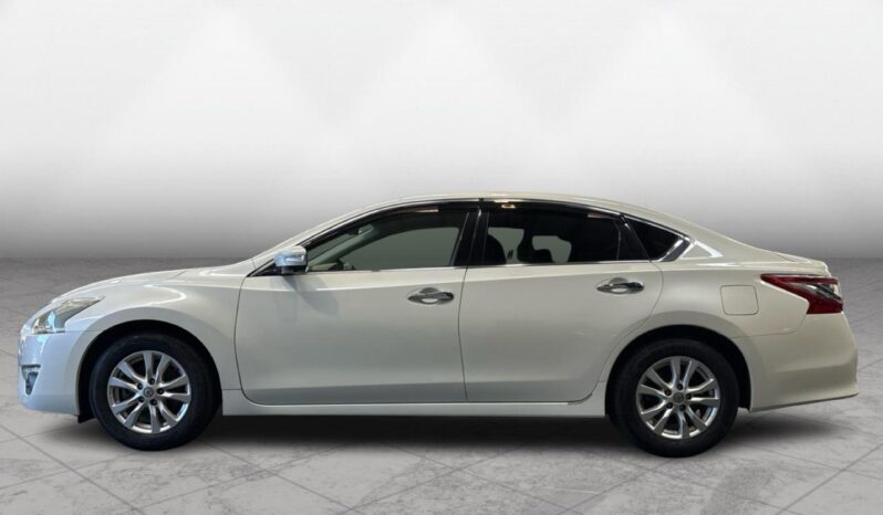 
								Nissan TEANA XL 2015 full									