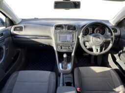 
										Volkswagen Golf  2011 full									
