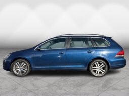 
										Volkswagen Golf  2011 full									