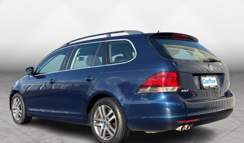 
								Volkswagen Golf  2011 full									