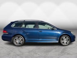 
										Volkswagen Golf  2011 full									