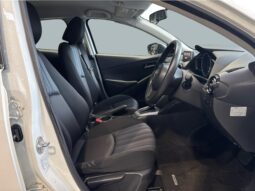 
										Mazda DEMIO 13C 2014 full									