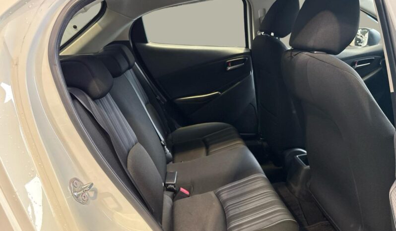 
								Mazda DEMIO 13C 2014 full									