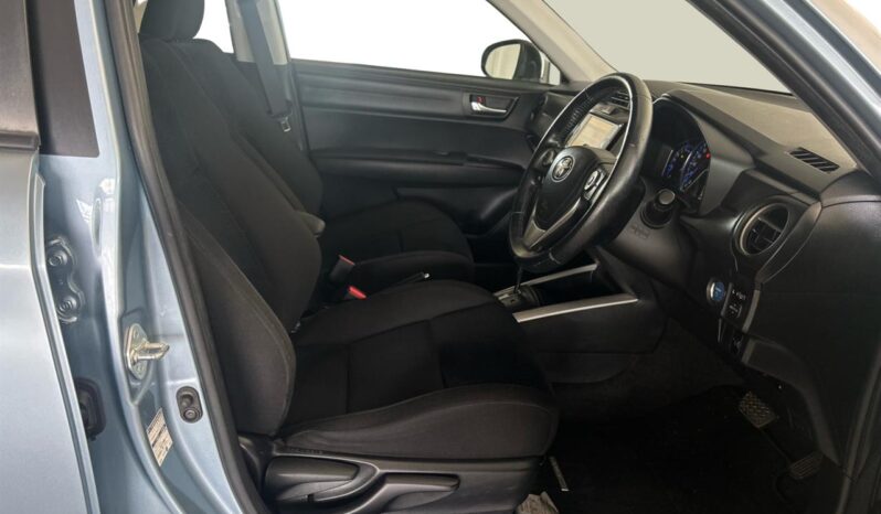 
								Toyota Corolla FIELDER HYBRID 2014 full									