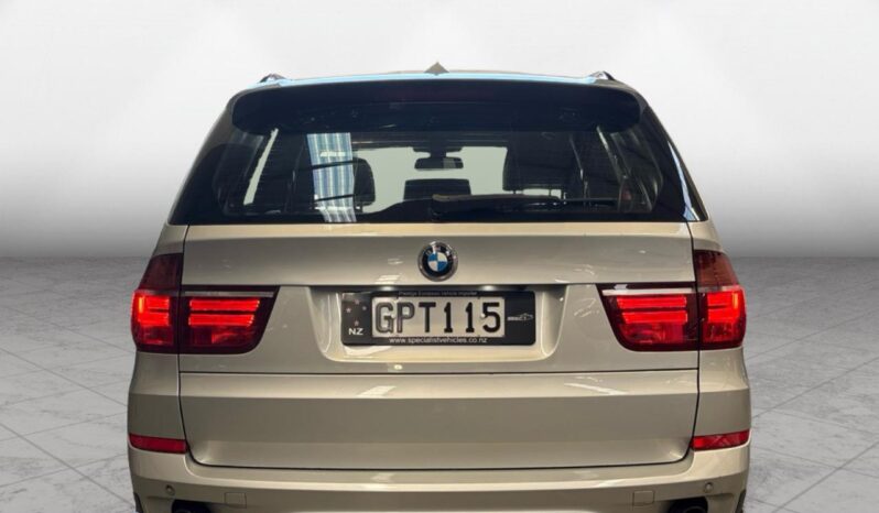 
								BMW X5 Xdrive30d SAV 8A 5DR 3.0L 2012 full									