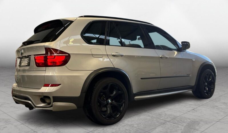 
								BMW X5 Xdrive30d SAV 8A 5DR 3.0L 2012 full									