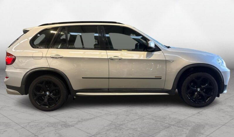 
								BMW X5 Xdrive30d SAV 8A 5DR 3.0L 2012 full									