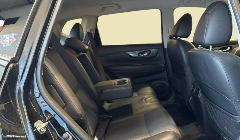 
								Nissan X-TRAIL  2015 full									