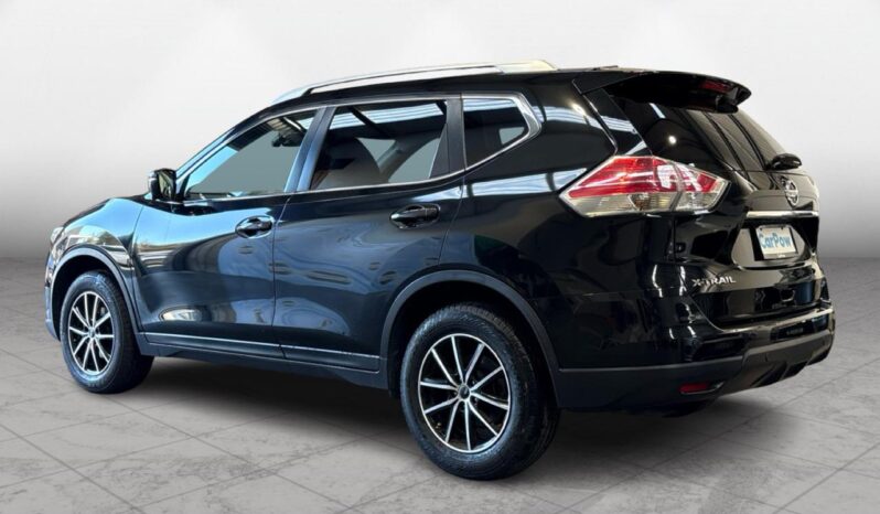 
								Nissan X-TRAIL  2015 full									