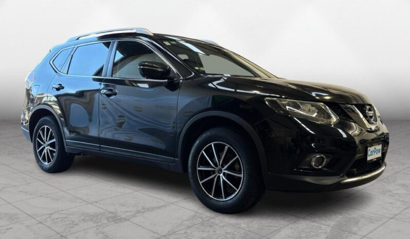 
								Nissan X-TRAIL  2015 full									