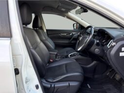 
										Nissan X-TRAIL 2016 full									