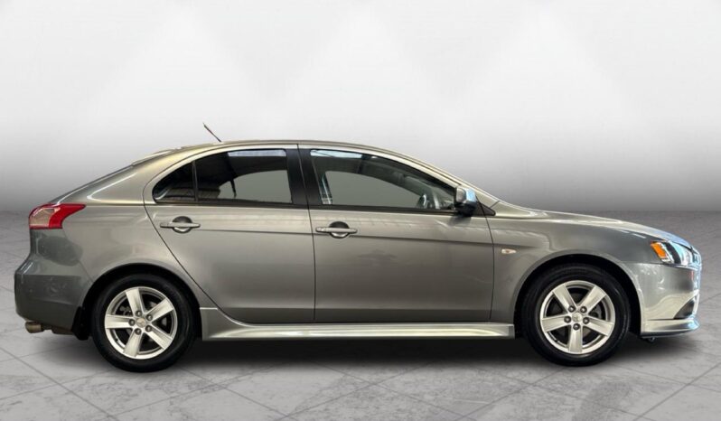 
								Mitsubishi Lancer GSR 2.0PCVT/HA5S 2014 full									