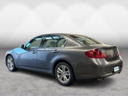 
										Nissan SKYLINE  2013 full									