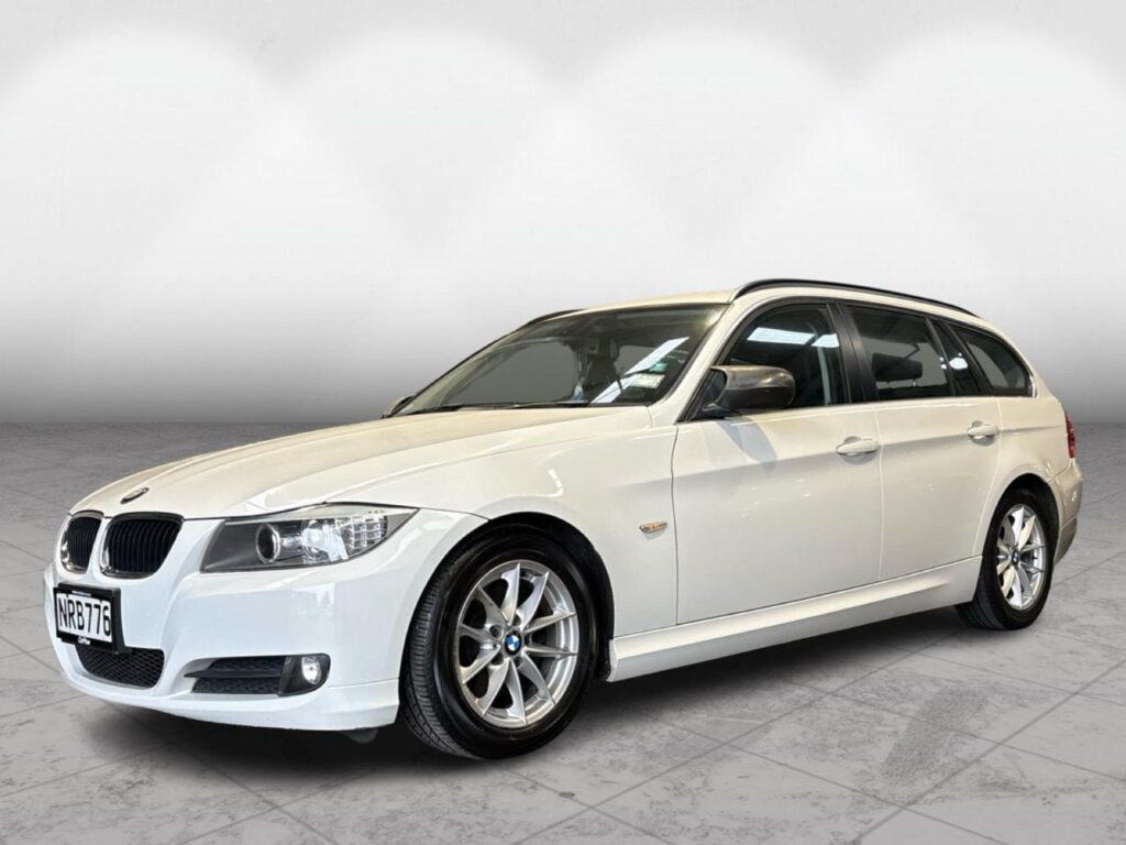 BMW 320I  2012