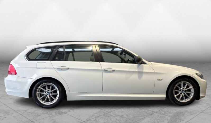 
								BMW 320I  2012 full									