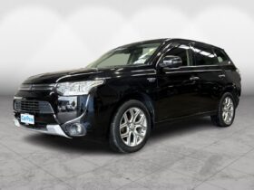 Mitsubishi Outlander  2014