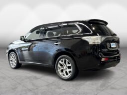
										Mitsubishi Outlander  2014 full									