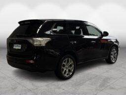 
										Mitsubishi Outlander  2014 full									