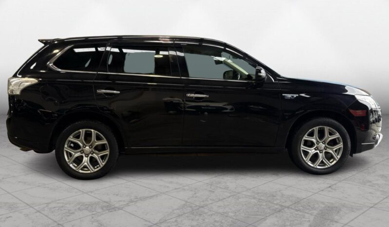 
								Mitsubishi Outlander  2014 full									