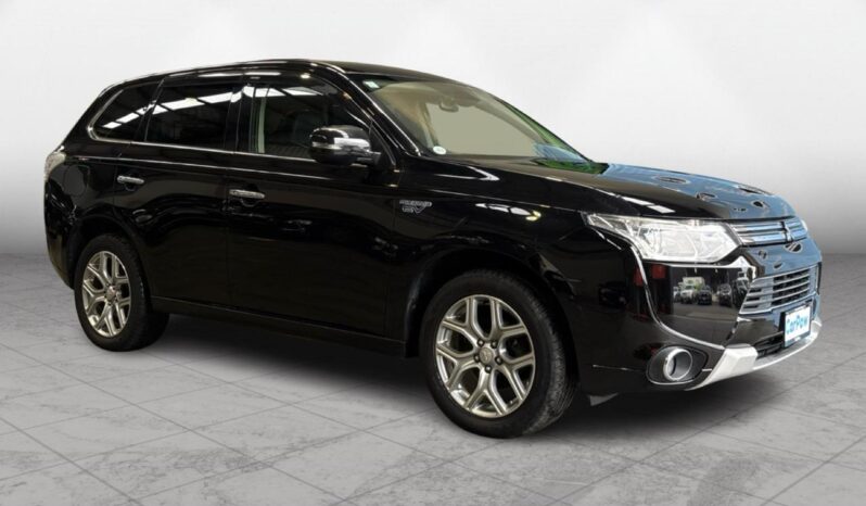 
								Mitsubishi Outlander  2014 full									