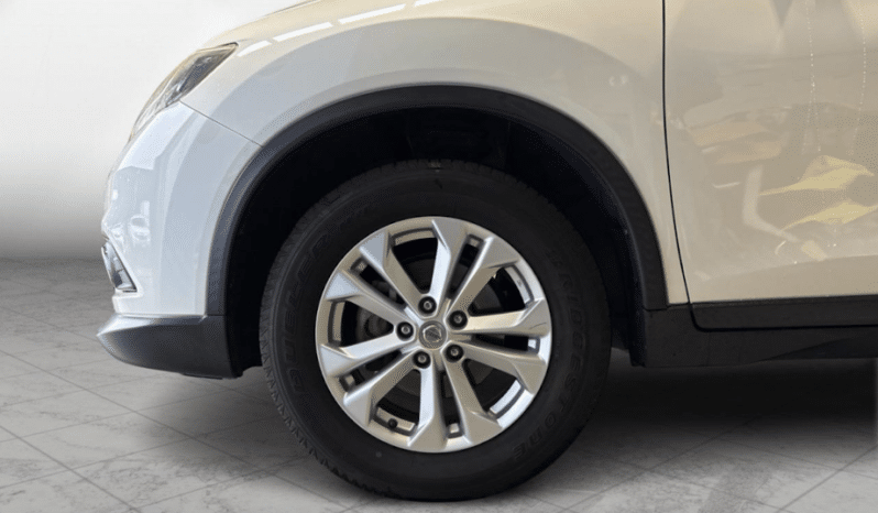 Nissan X-TRAIL 2016 full