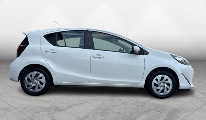 
								Toyota AQUA  2021 full									