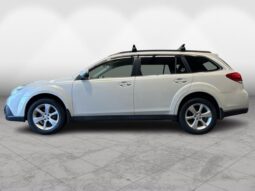 
										Subaru OUTBACK 2.5i Eyesight 2012 full									