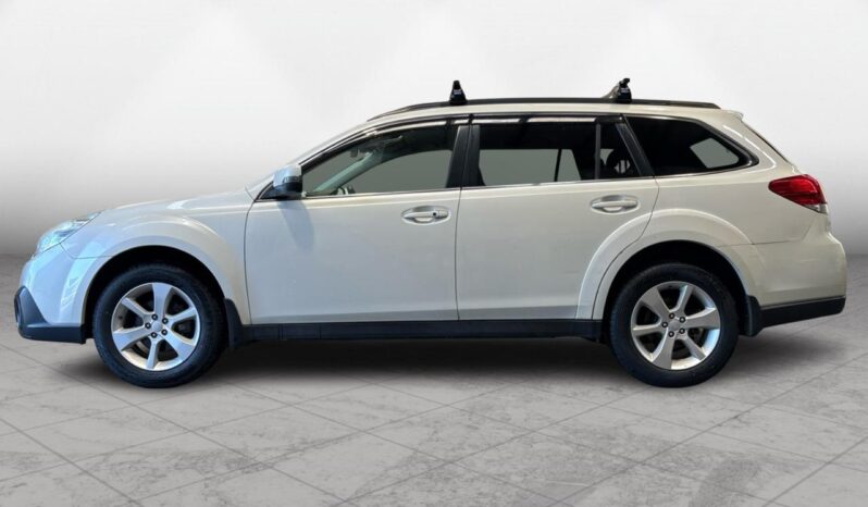 
								Subaru OUTBACK 2.5i Eyesight 2012 full									