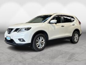 Nissan X-TRAIL  2015