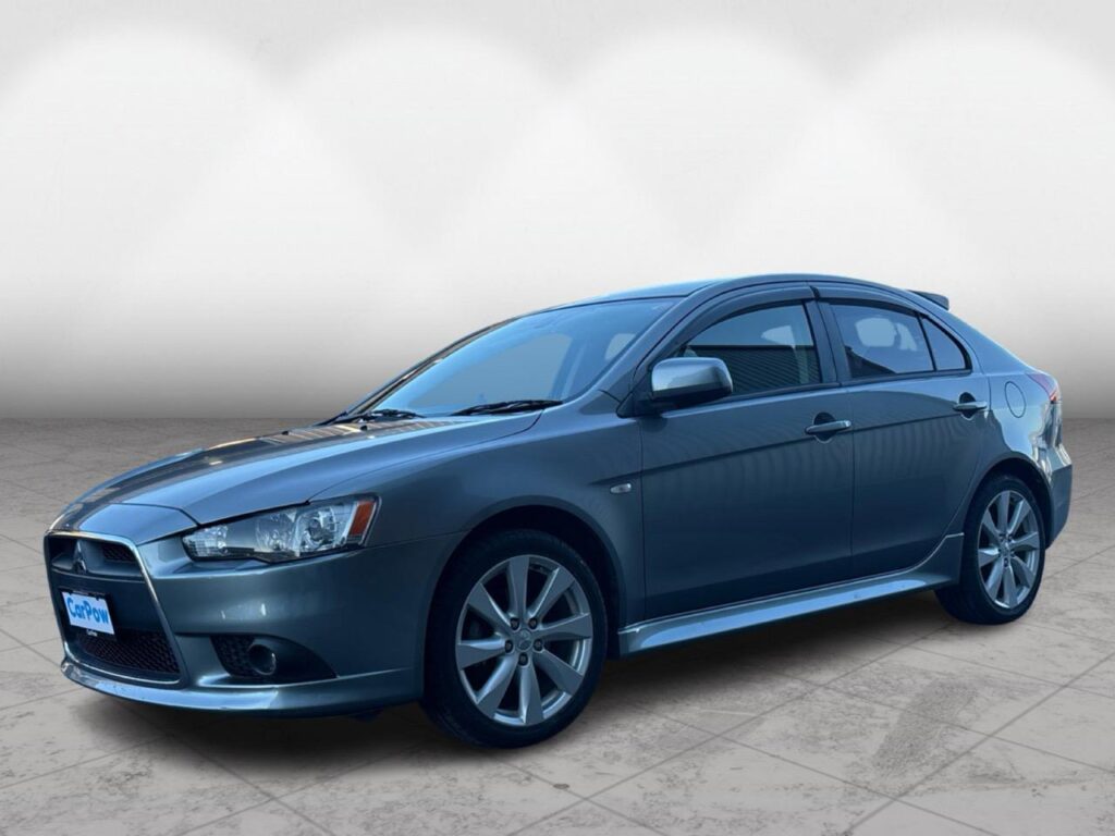 Mitsubishi GALANT FORTIS Sport 2012