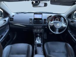 
										Mitsubishi GALANT FORTIS Sport 2012 full									