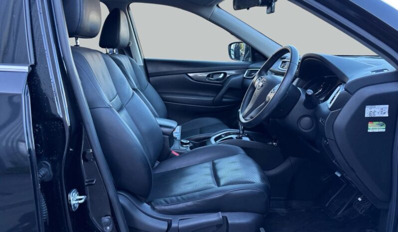 
								Nissan X-TRAIL  2017 full									