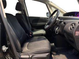 
										Mazda BIANTE  2015 full									