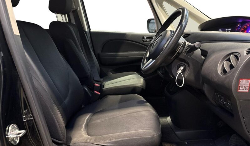 
								Mazda BIANTE  2015 full									