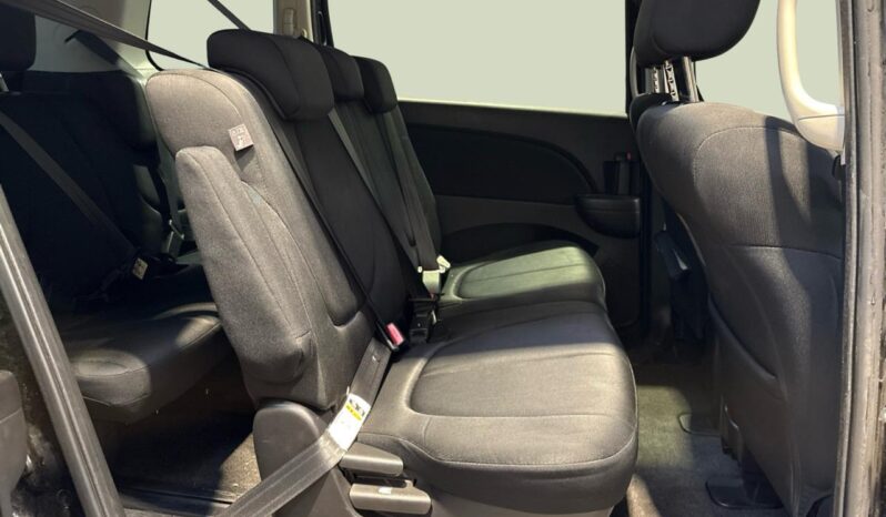 
								Mazda BIANTE  2015 full									