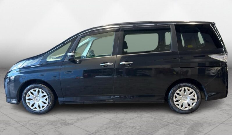 
								Mazda BIANTE  2015 full									