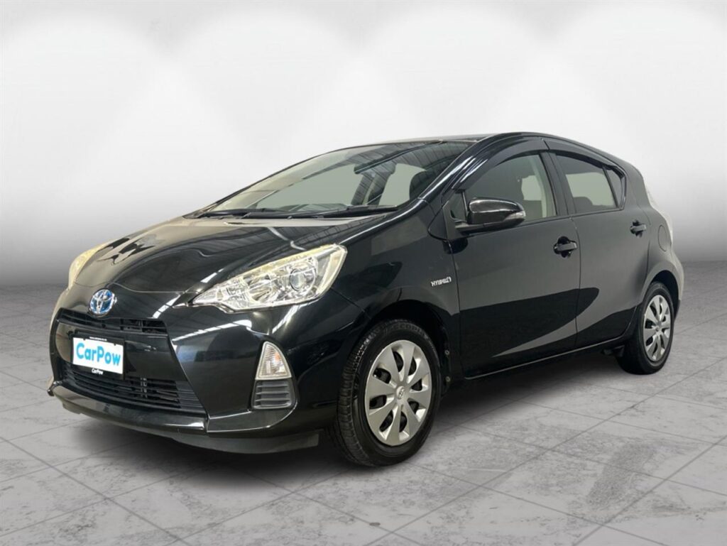 Toyota AQUA HYBRID 2014