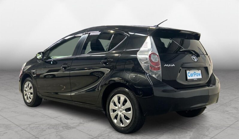
								Toyota AQUA HYBRID 2014 full									
