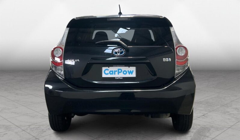 
								Toyota AQUA HYBRID 2014 full									