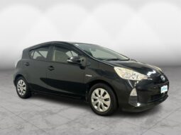 
										Toyota AQUA HYBRID 2014 full									